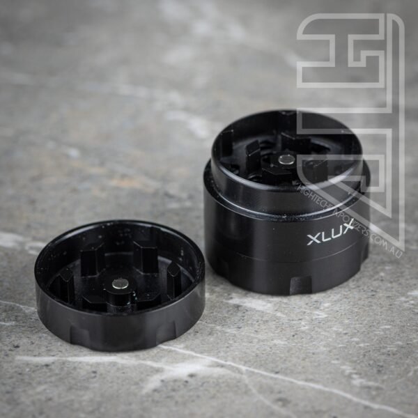 XLUX 3 piece Grinder (30mm) - Image 5