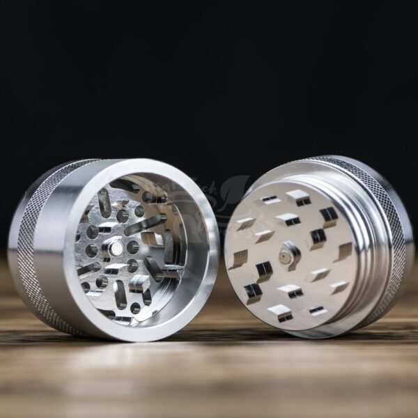 GR8TR® V2 3.8cm Grinder - Image 2